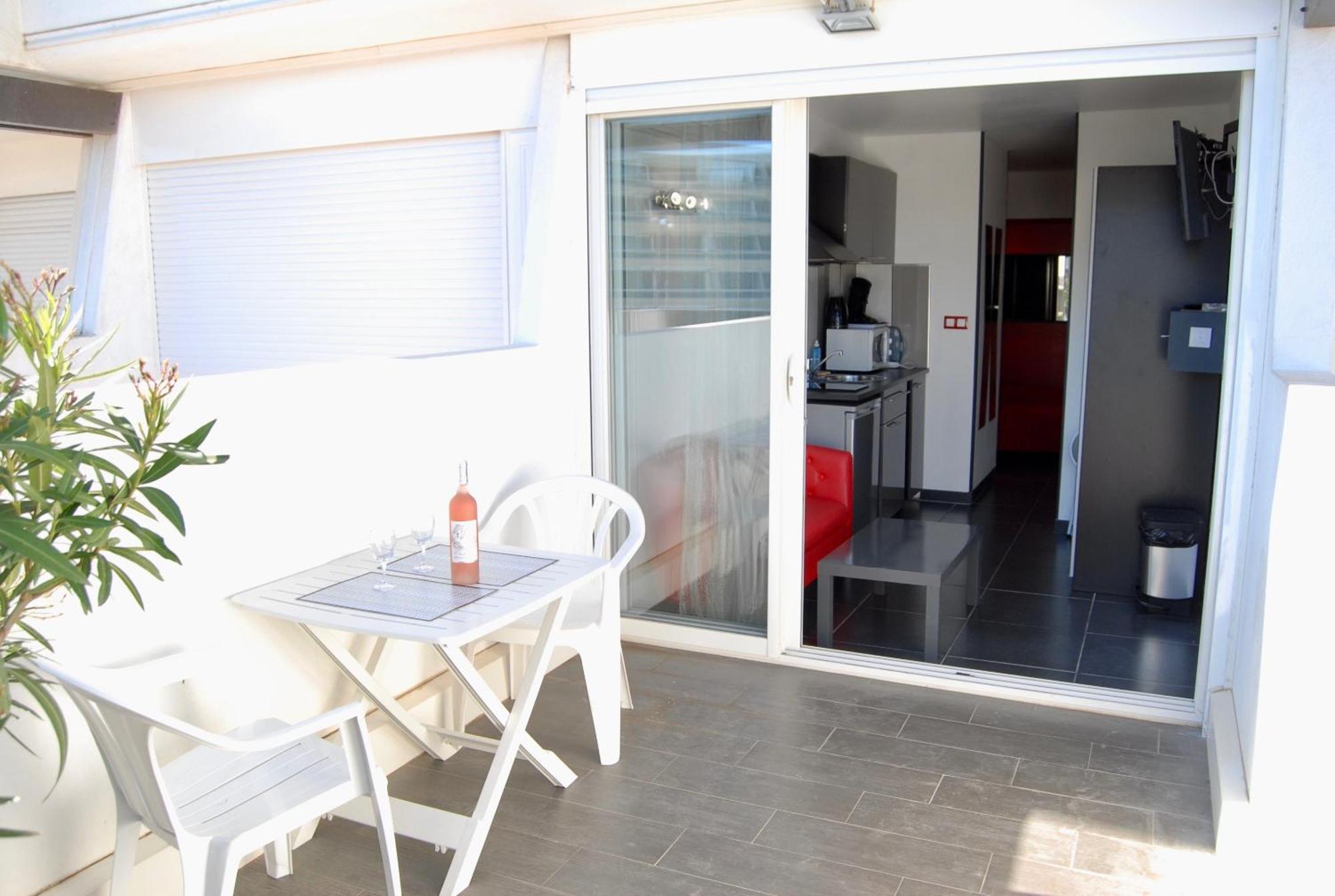 Studios Port Nature Village Naturiste แอกด์ ภายนอก รูปภาพ